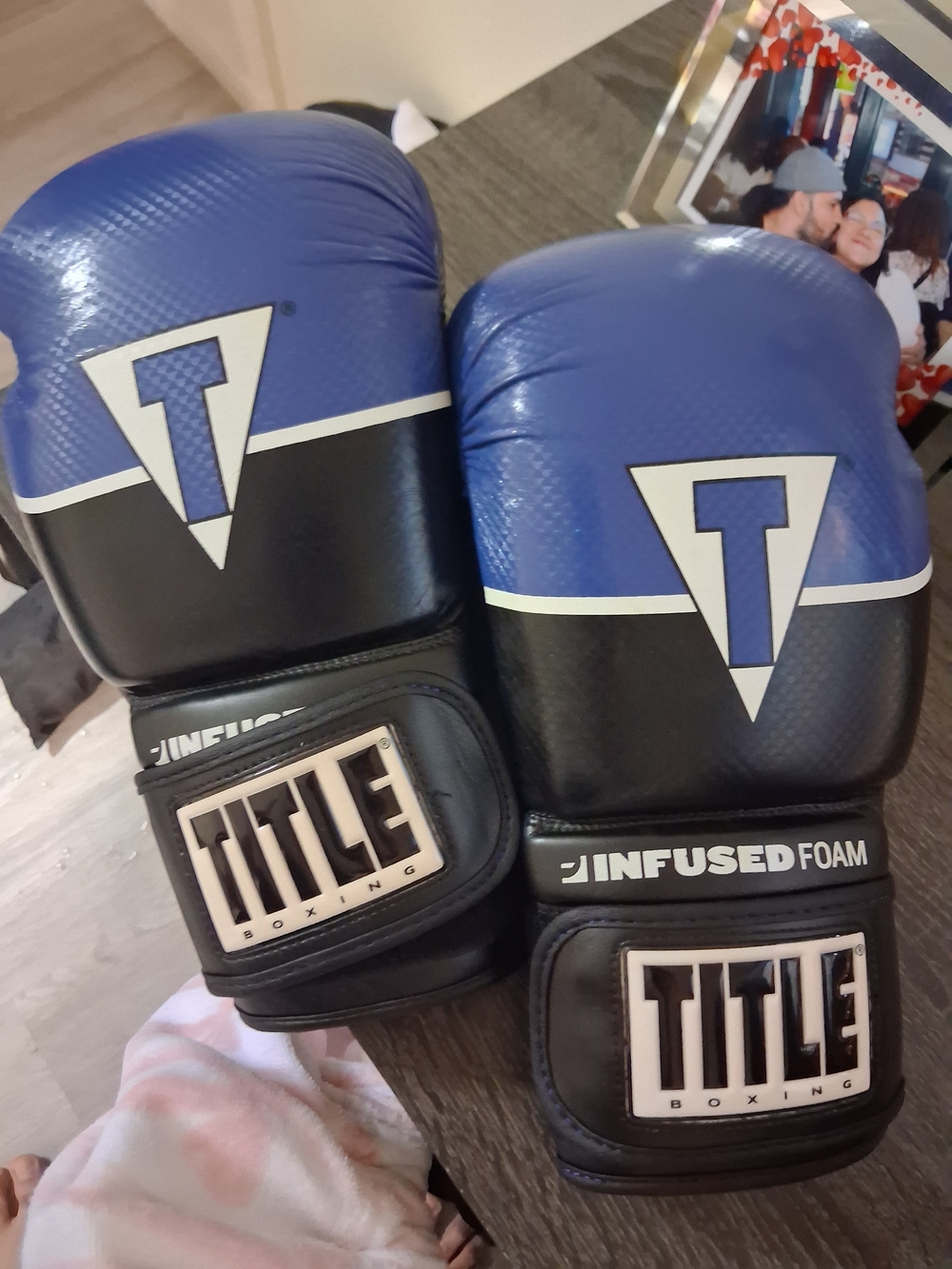 TITLE Boxing Blue and Black Sparring Gloves